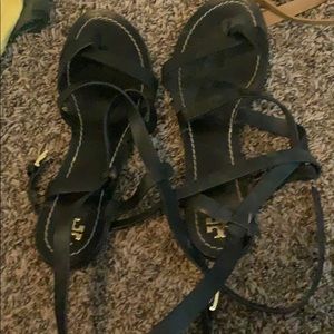 Tory Burch flat gladiator sandals- black